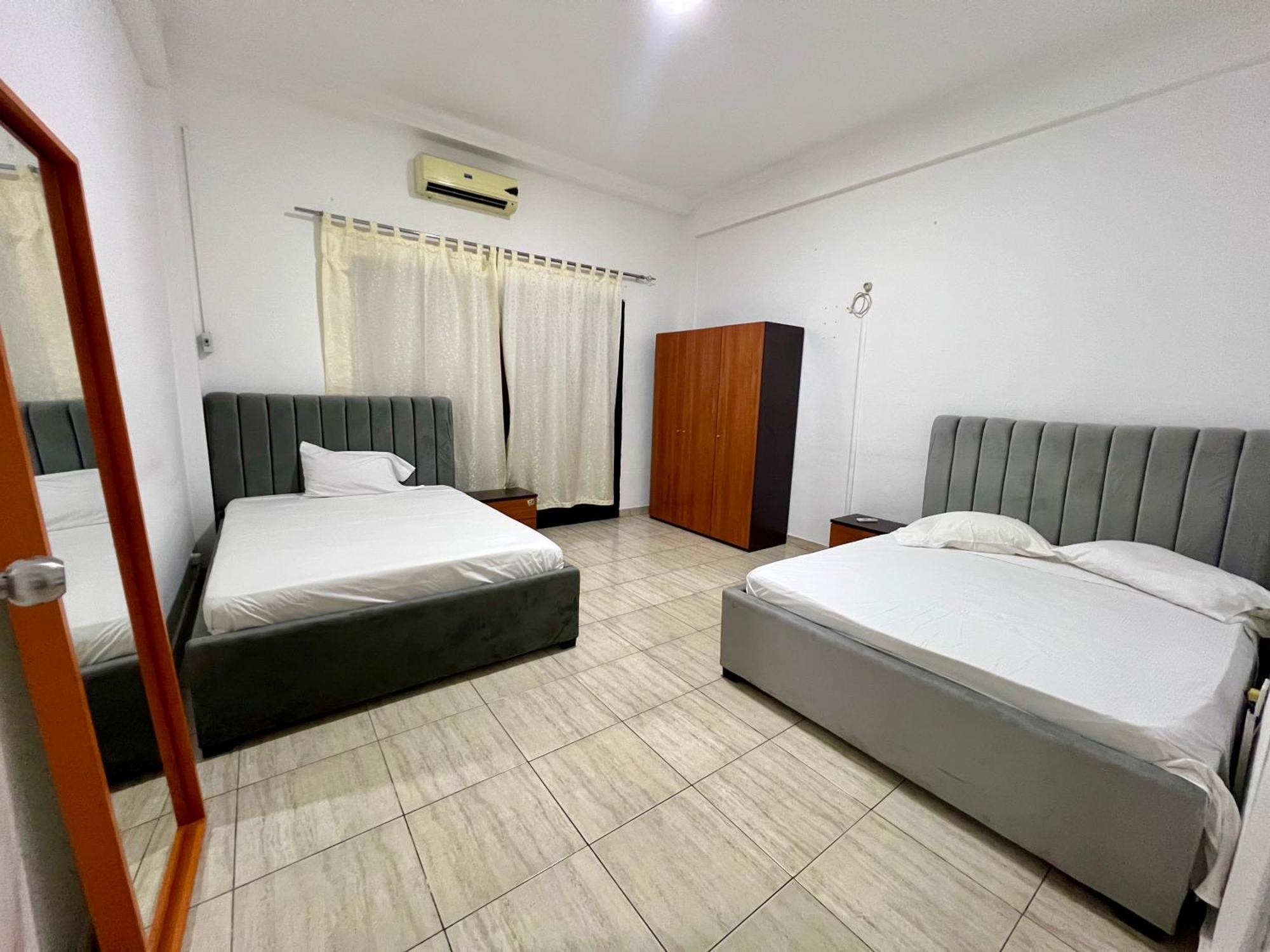 Africa Em Zona Comercial De Luanda Apartment Екстериор снимка